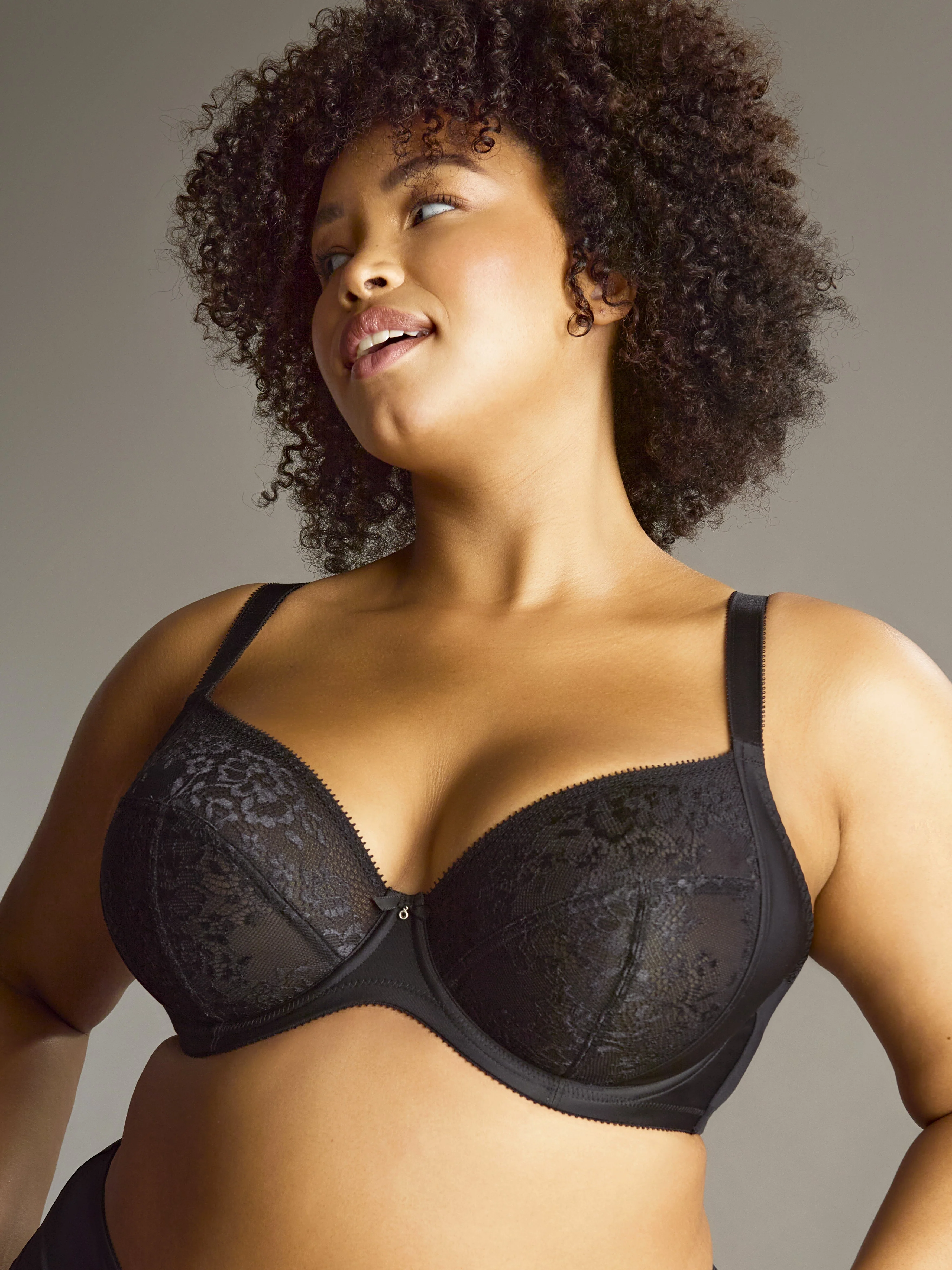 Roxie - Image 12
