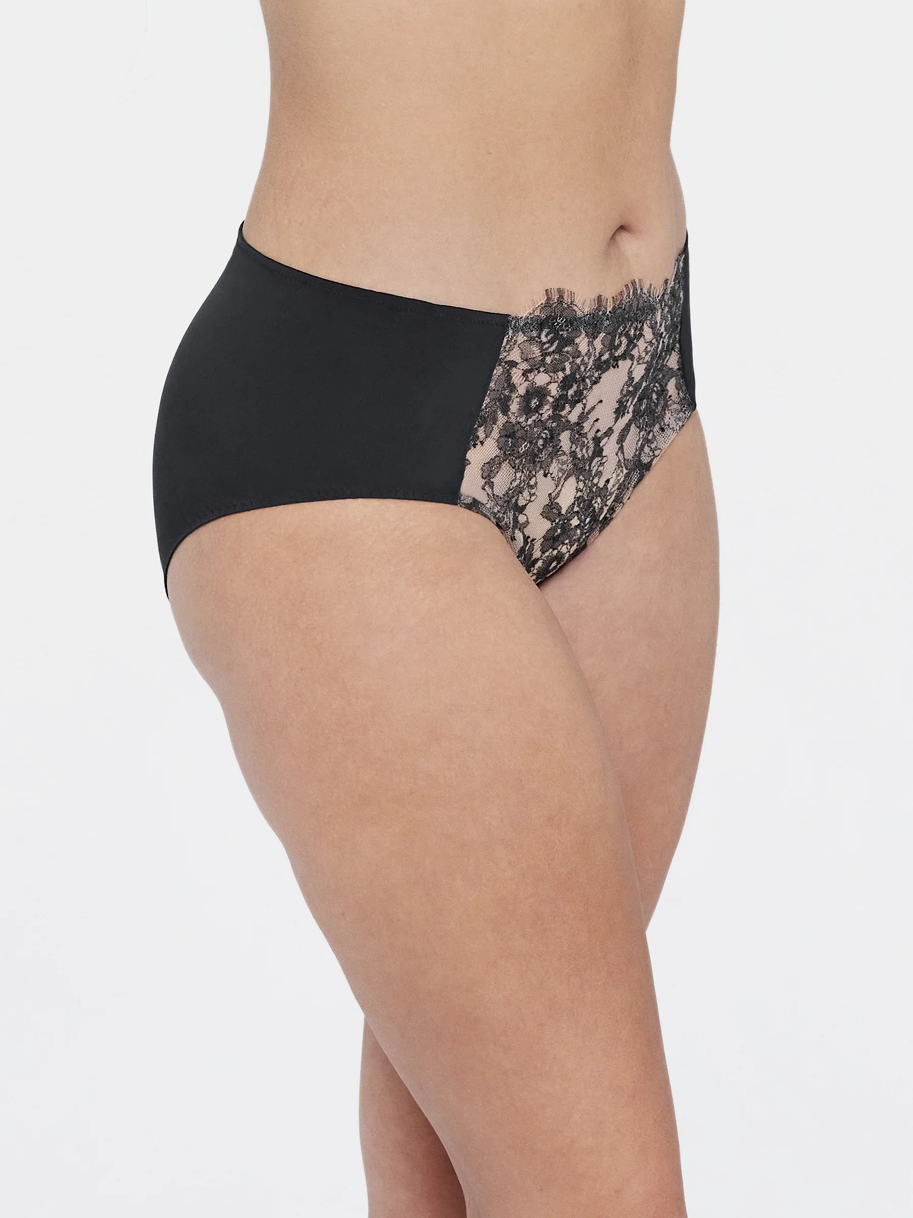 Entice Brief - Image 3