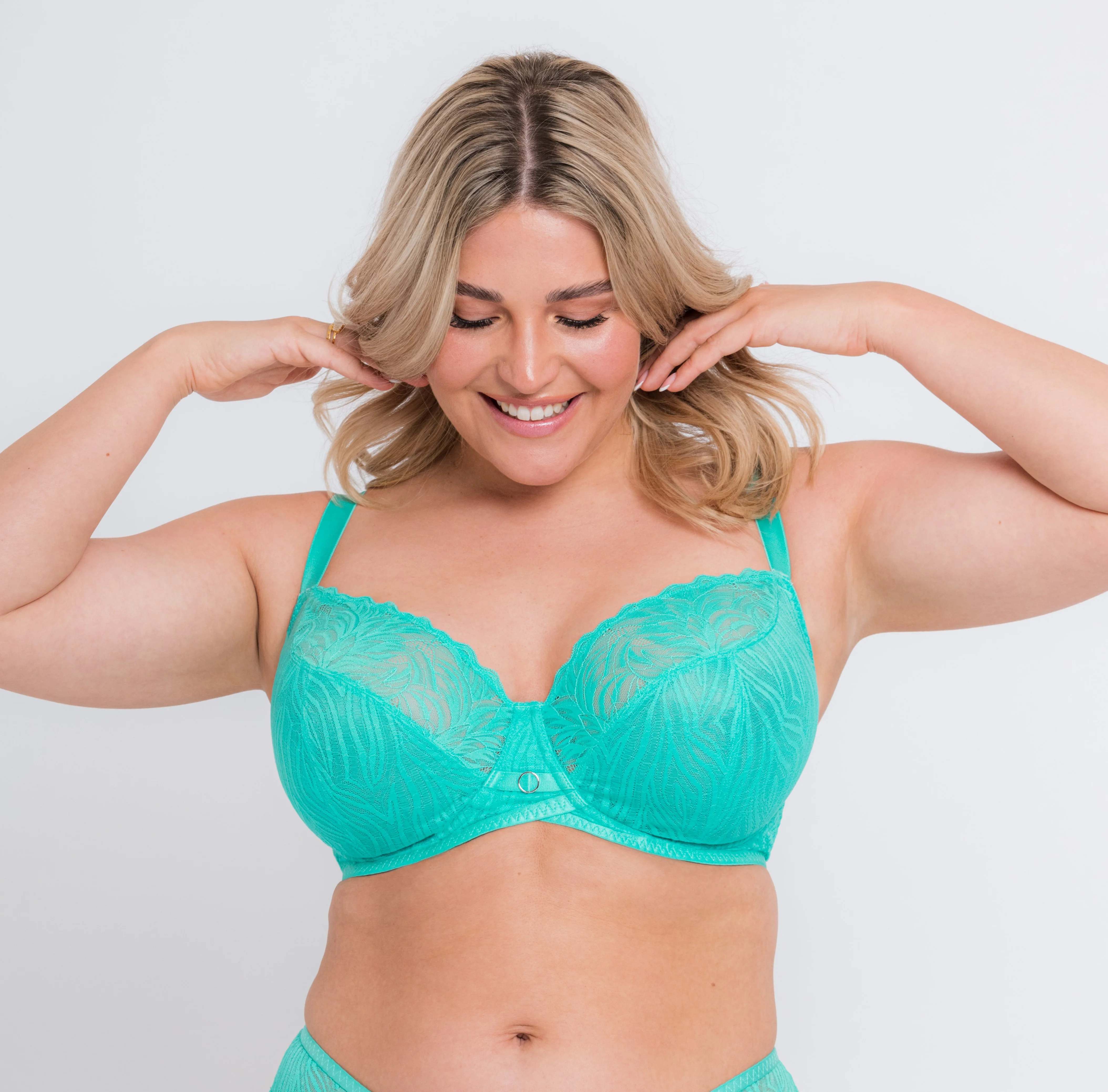Lace Daze Sale - Image 4
