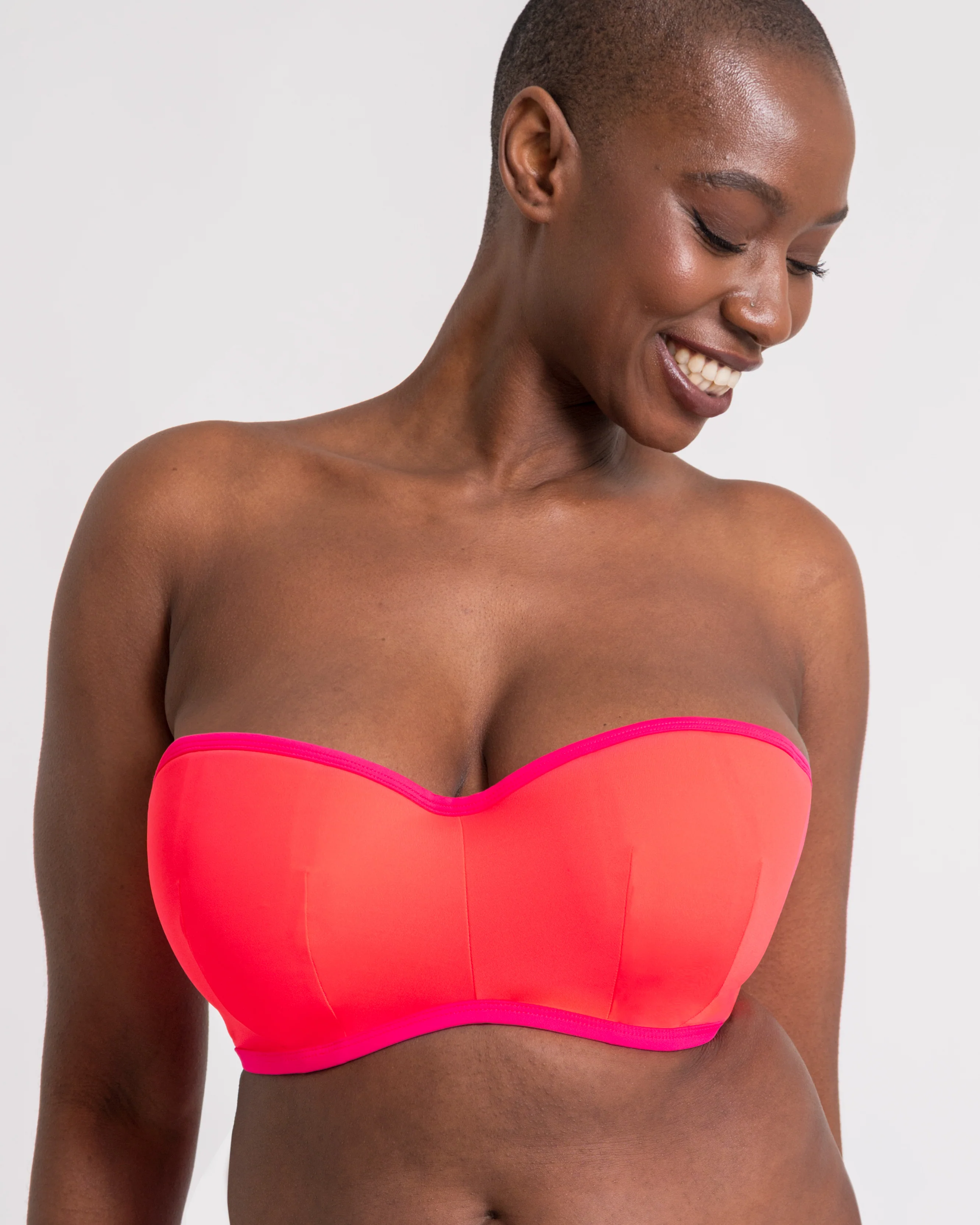 Minimalist bandeau Bikini top - Image 2