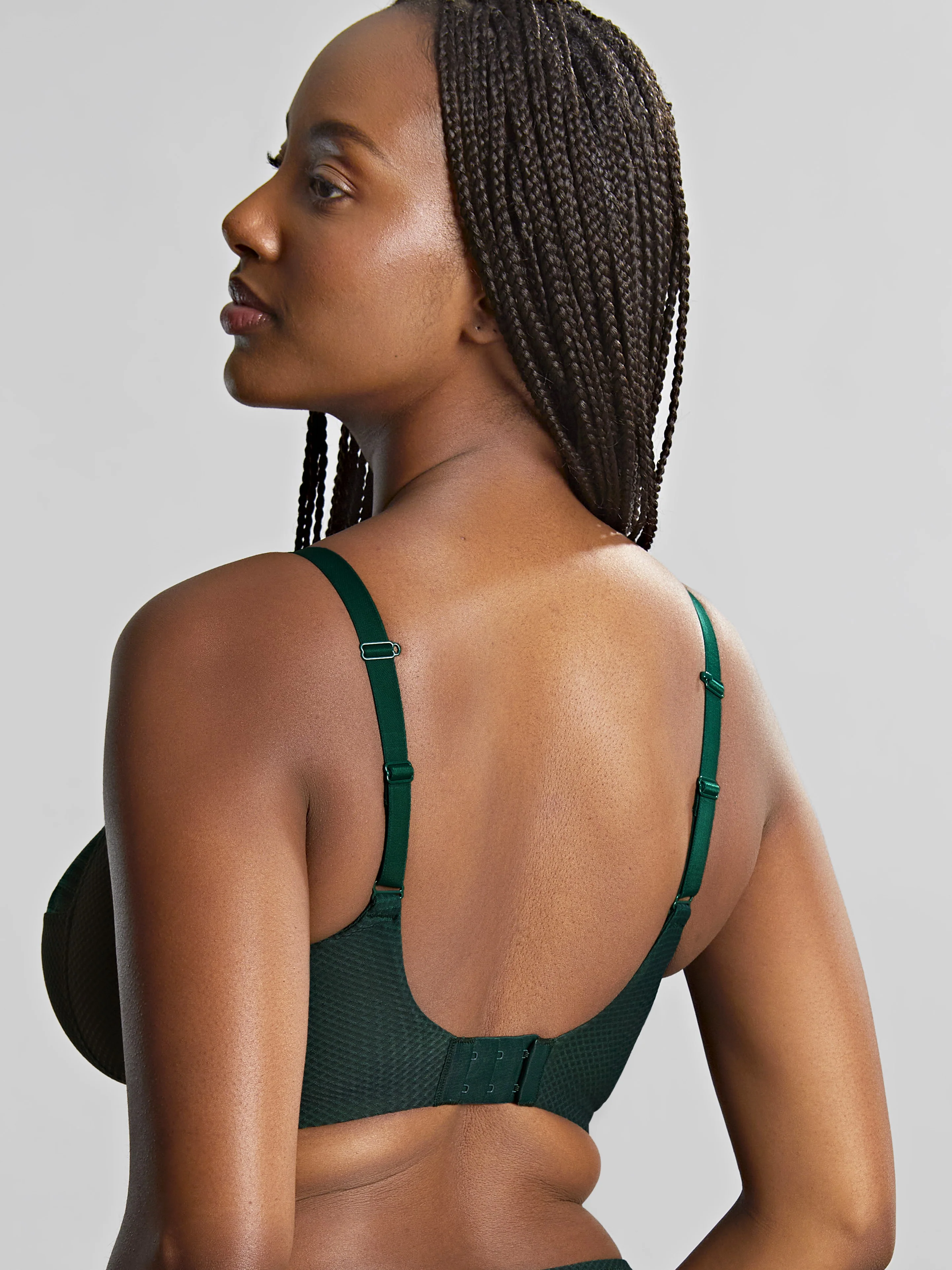 Serene Fashion - Image 4