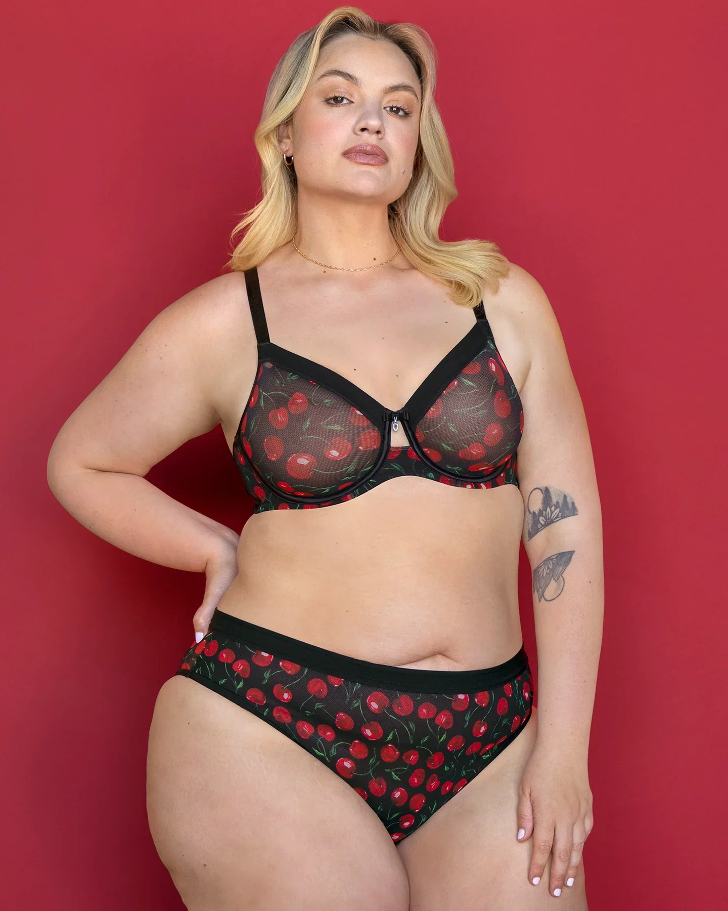 Sheer mesh Cherry pop - Image 5