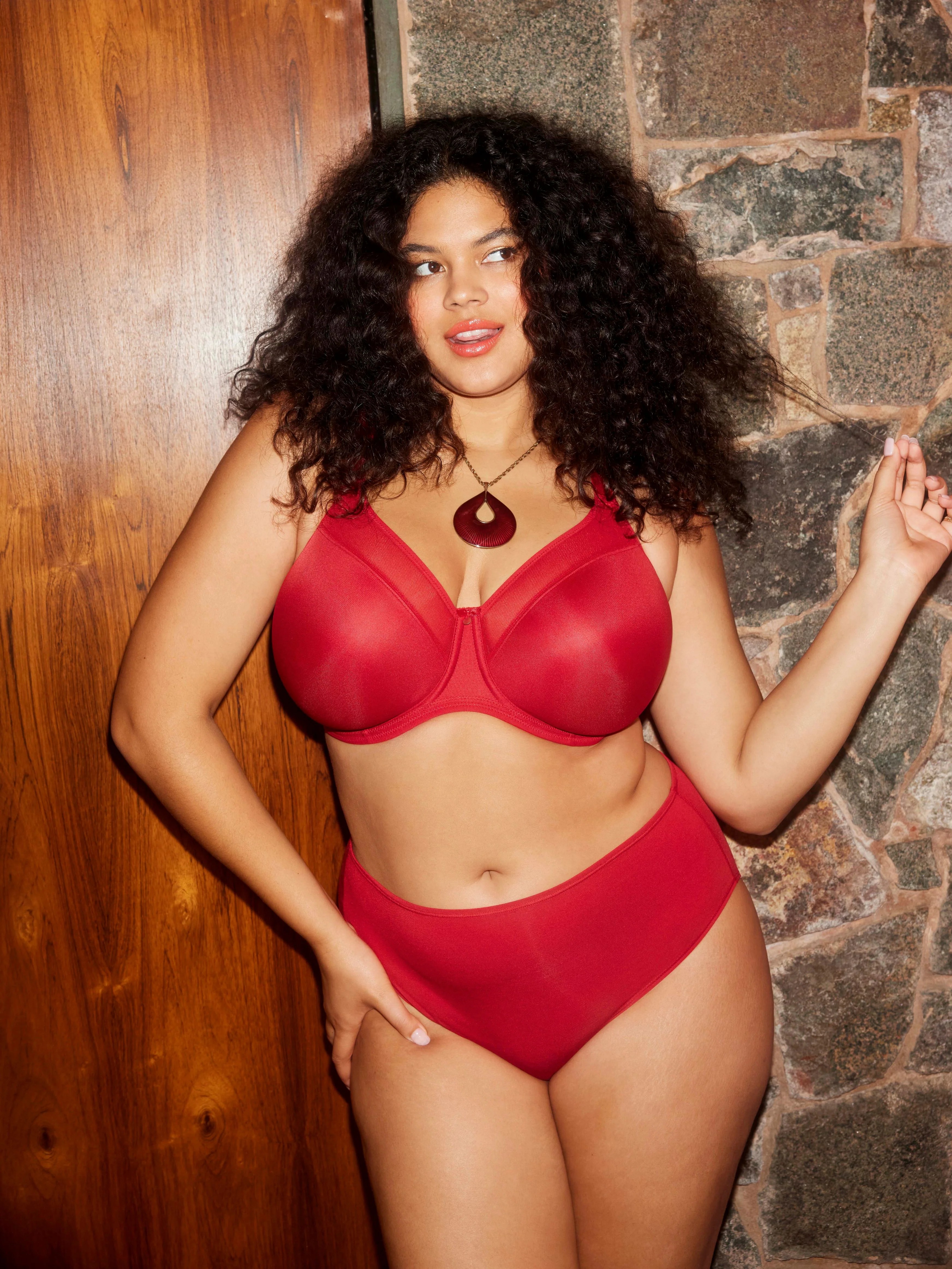 Smooth Underwire Haute Red - Image 3