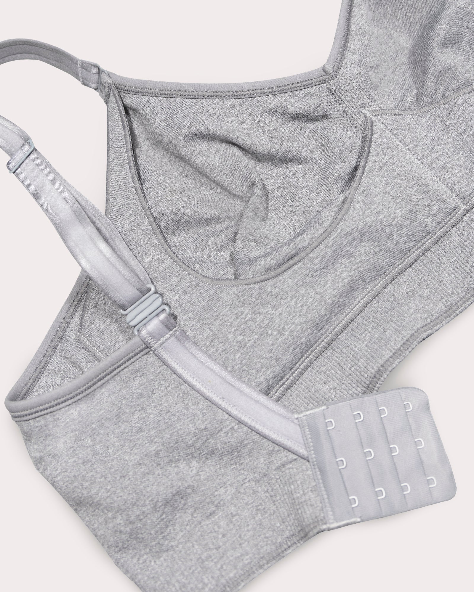 Smooth seamless comfort - Image 6