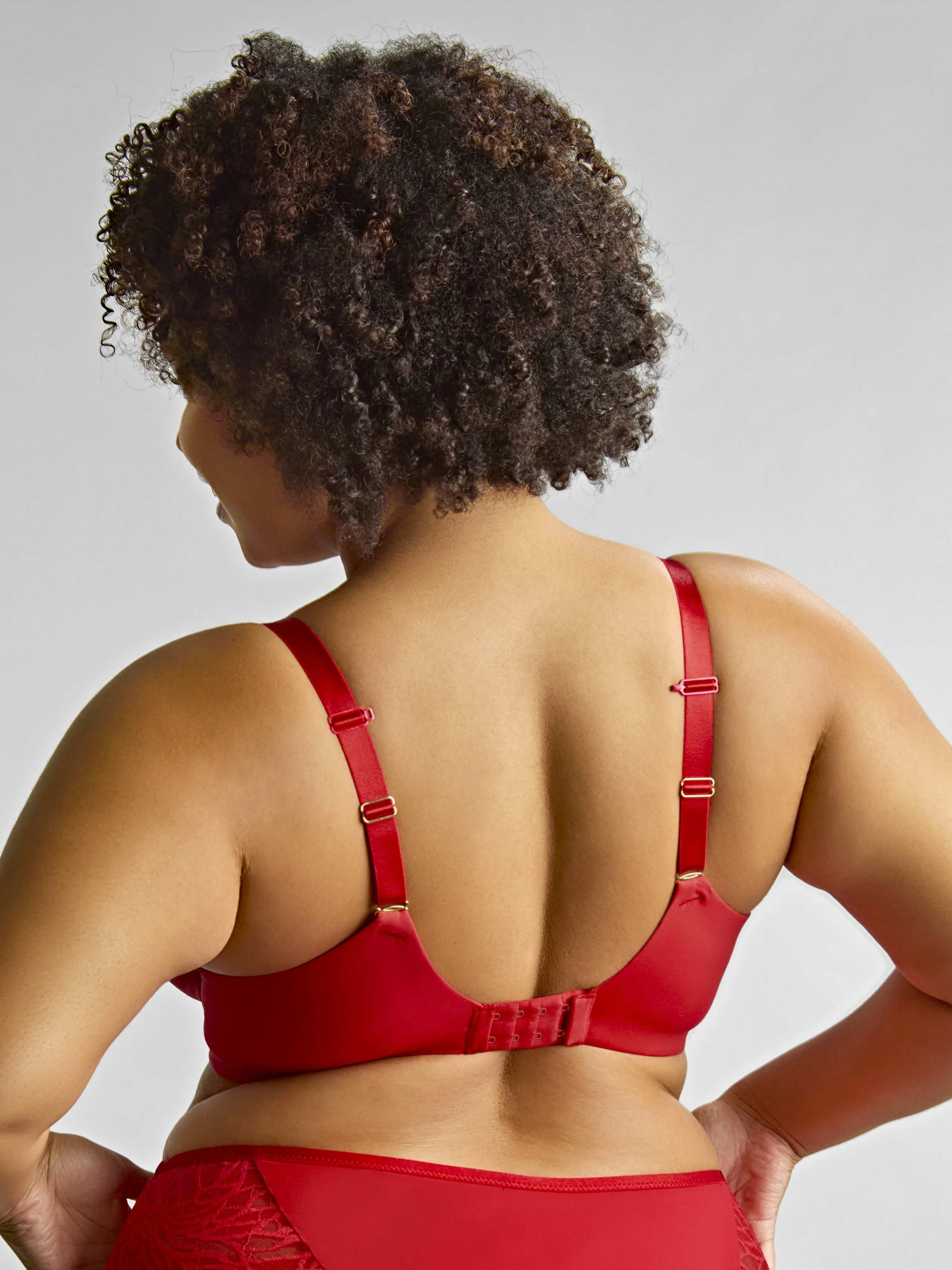 Sophia plunge Red - Image 5