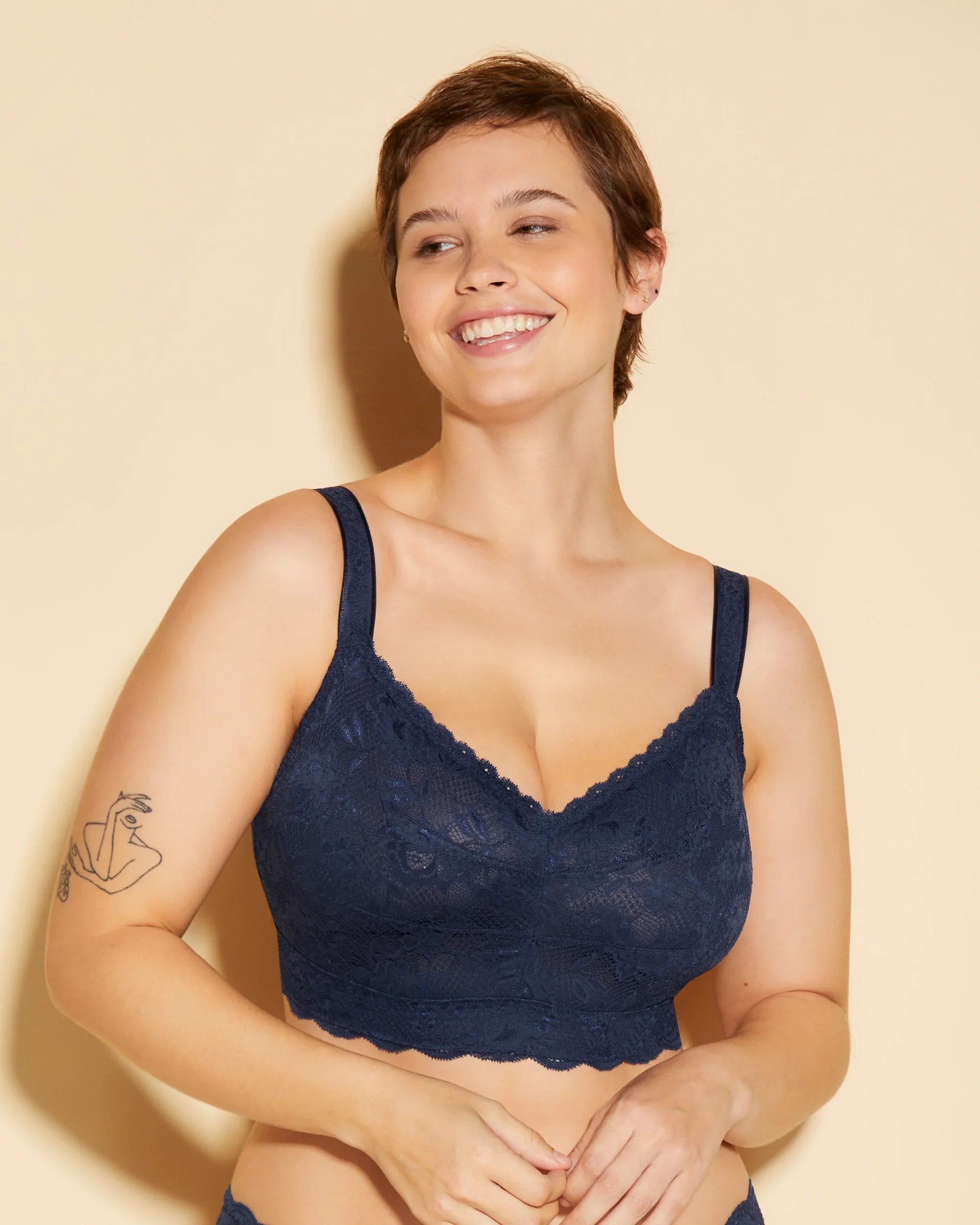 Super Curvy Sweetie - Image 4