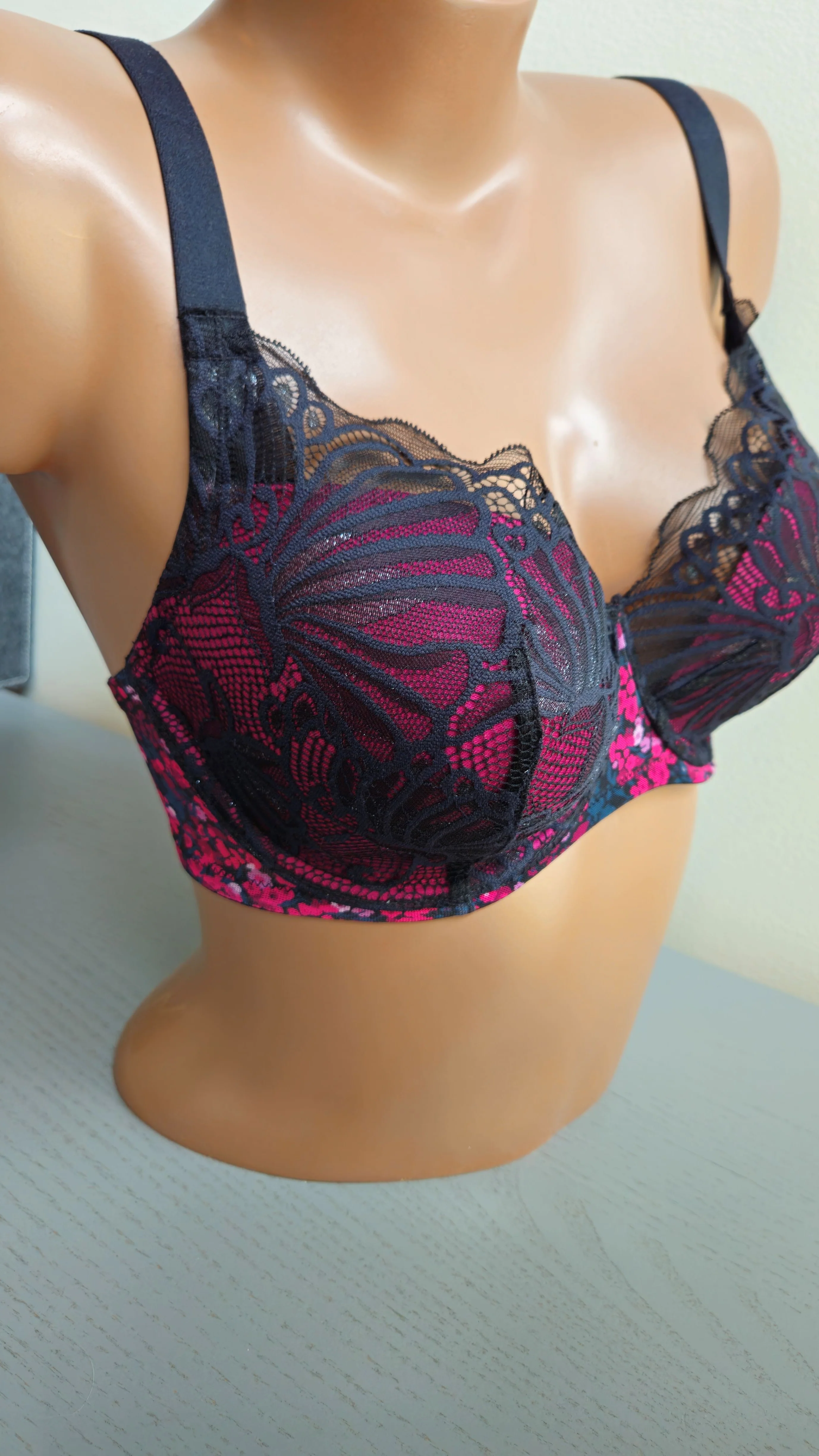 Tempting - Image 5